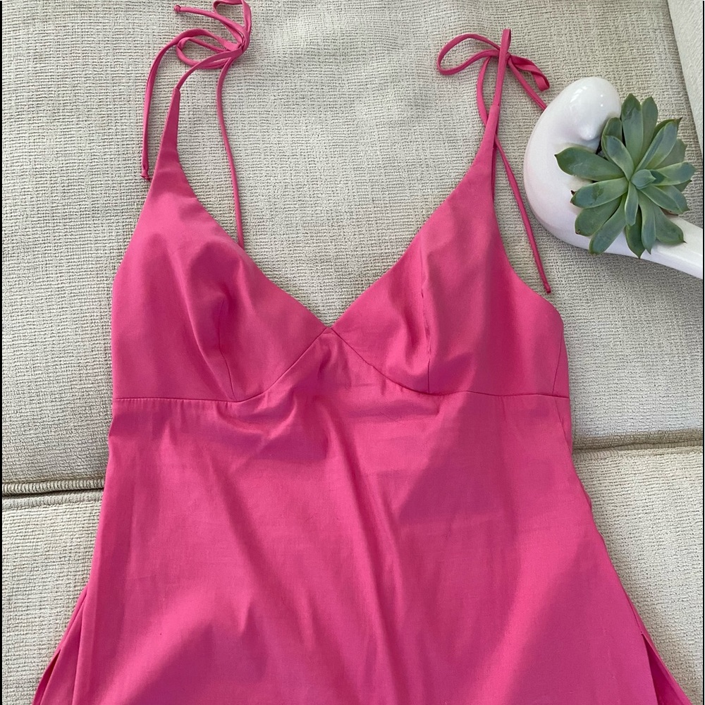 Y2K Vintage a Trina Turk Hot Pink Tank M